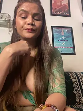 Snapshot of Leena_singh chatting on 06.24.26 Leena singh online show from 06.24.26