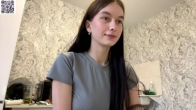 HinaDesire online show from 05.08.26