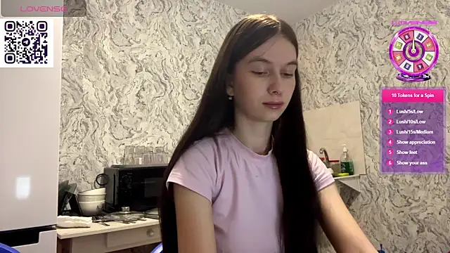 HinaDesire online show from 05.29.26