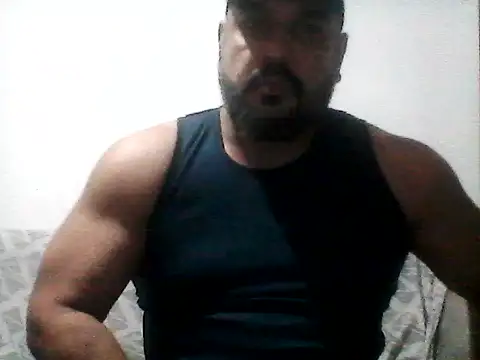 Snapshot of stallony chatting on 05.15.26 stallony online show from 05.15.26