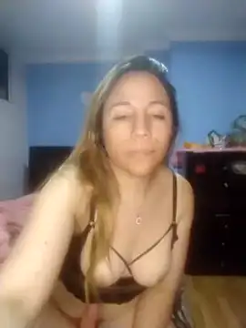 Snapshot of queen_silvanna chatting on 07.23.26 queen silvanna online show from 07.23.26