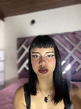 Snapshot of AntonellaCooper_Pink chatting on 05.15.26 AntonellaCooper Pink online show from 05.15.26