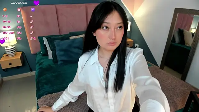 Sammy Vegaa online show from 05.14.26