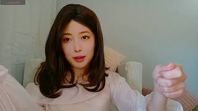 Snapshot of sakura-ch- chatting on 06.19.26 sakura-ch- online show from 06.19.26