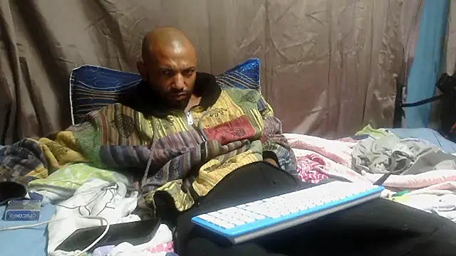 Snapshot of Camodick chatting on 04.20.26 Camodick online show from 04.20.26