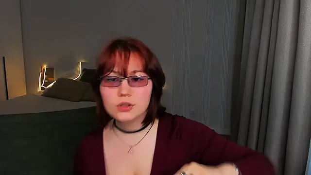 Snapshot of MiaLacrice chatting on 05.26.26 MiaLacrice online show from 05.26.26