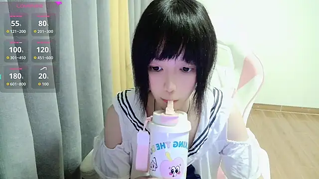 Snapshot of Ooo-Lola chatting on 05.18.26 Ooo-Lola online show from 05.18.26