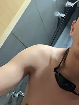 sluttydogsextoy online show from 05.07.26
