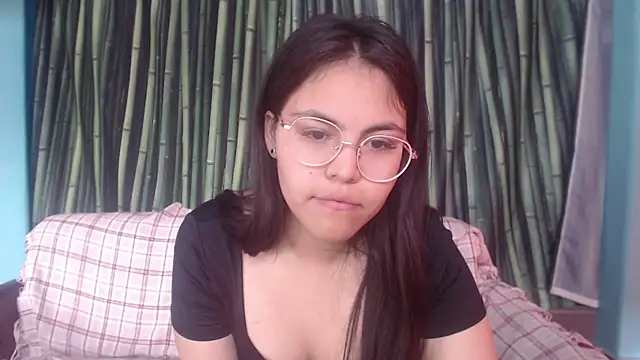 Snapshot of Anda_here chatting on 05.14.26 Anda here online show from 05.14.26