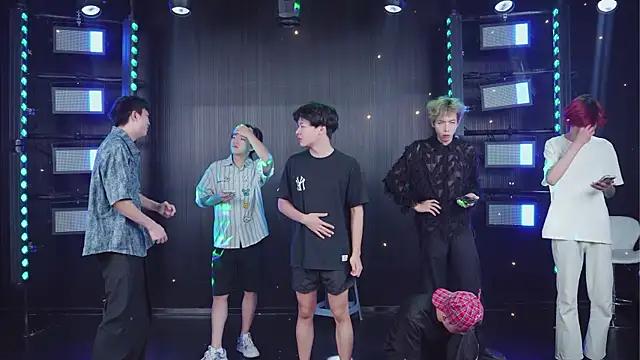Snapshot of YD-Boy chatting on 07.14.26 YD-Boy online show from 07.14.26