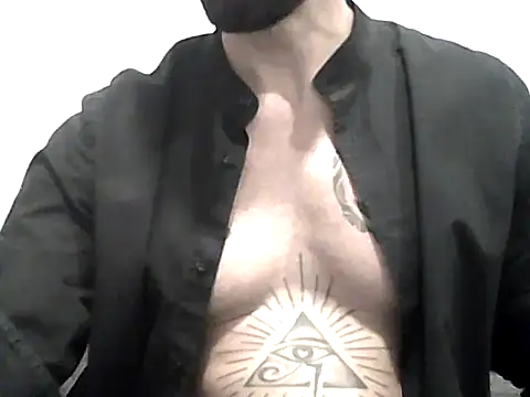 Alessandromagno8 online show from 05.19.26