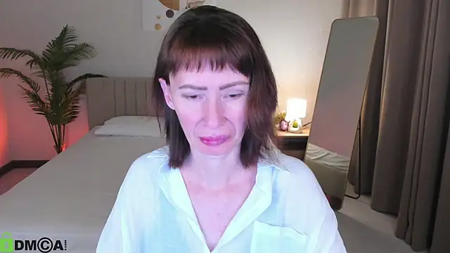 Snapshot of gracekellyyy chatting on 05.15.26 gracekellyyy online show from 05.15.26