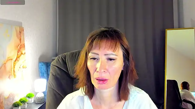 Snapshot of gracekellyyy chatting on 05.29.26 gracekellyyy online show from 05.29.26