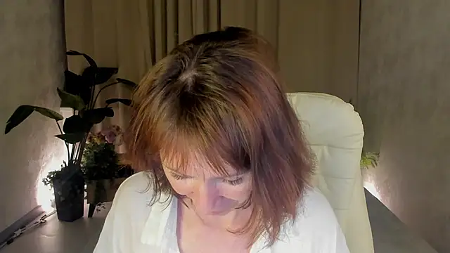 Snapshot of gracekellyyy chatting on 06.06.26 gracekellyyy online show from 06.06.26