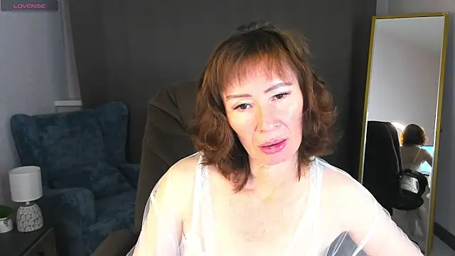 Snapshot of gracekellyyy chatting on 06.08.26 gracekellyyy online show from 06.08.26