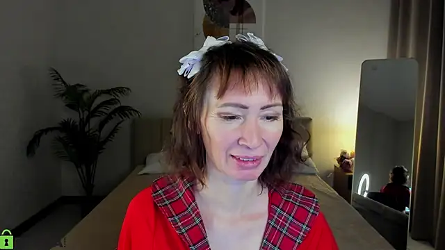Snapshot of gracekellyyy chatting on 06.27.26 gracekellyyy online show from 06.27.26
