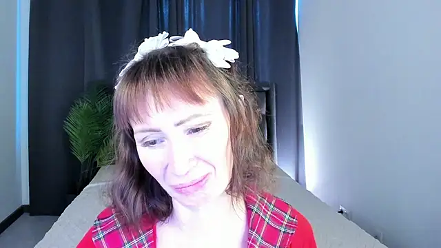 Snapshot of gracekellyyy chatting on 06.27.26 gracekellyyy online show from 06.27.26