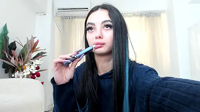 RachellRavee online show from 05.18.26