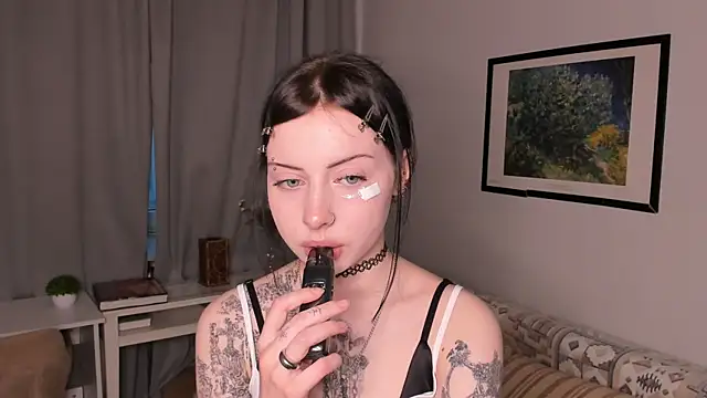 Snapshot of BlancheMarca chatting on 05.18.26 BlancheMarca online show from 05.18.26