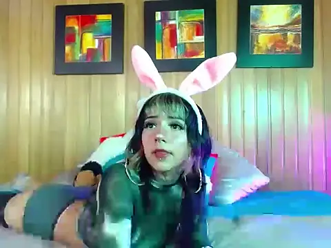 JadeBonnet online show from 05.25.26