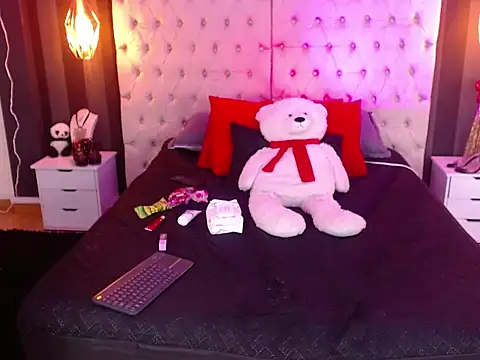 JadeBonnet online show from 05.29.26