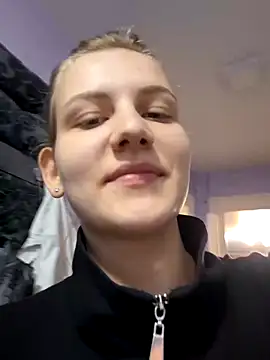 mooniekiss online show from 05.12.26