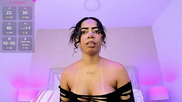 TyraKayne online show from 07.07.26