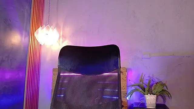 criss hardcock  online show from 05.25.26