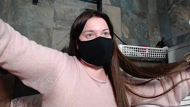 Snapshot of AngelinaSecret chatting on 05.22.26 AngelinaSecret online show from 05.22.26