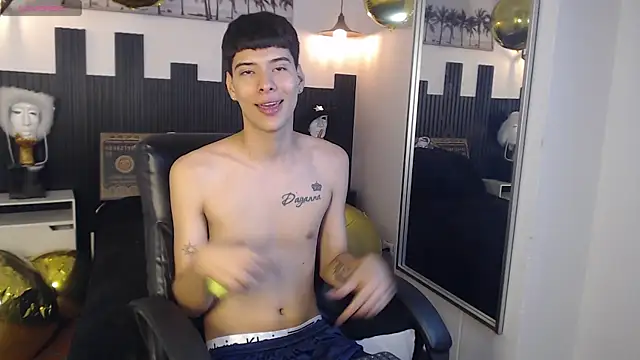 Snapshot of mateo_daza chatting on 05.20.26 mateo daza online show from 05.20.26
