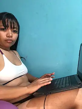 Snapshot of ChanellSweets chatting on 05.20.26 ChanellSweets online show from 05.20.26