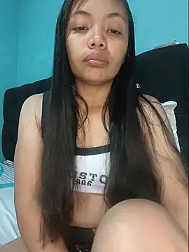 Snapshot of ChanellSweets chatting on 05.28.26 ChanellSweets online show from 05.28.26