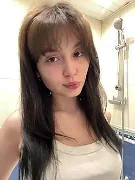 Snapshot of EvaHearts chatting on 06.16.26 EvaHearts online show from 06.16.26