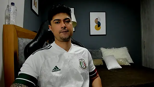 ZEI-001 online show from 07.06.26