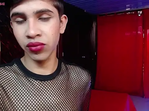 Snapshot of joshua_saenz_ chatting on 05.28.26 joshua saenz online show from 05.28.26