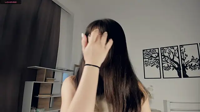 LupitaSolt online show from 07.12.26