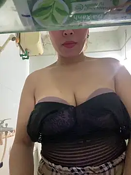 JucyLy online show from 05.16.26