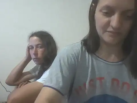 Snapshot of Kimmy_Webb chatting on 05.18.26 Kimmy Webb online show from 05.18.26