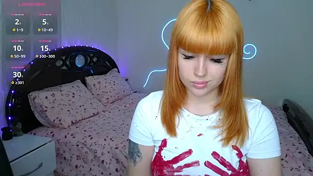 Snapshot of VelvetEmber chatting on 06.13.26 VelvetEmber online show from 06.13.26