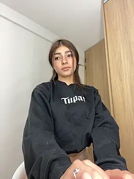 Snapshot of sophiagc chatting on 06.16.26 sophiagc online show from 06.16.26