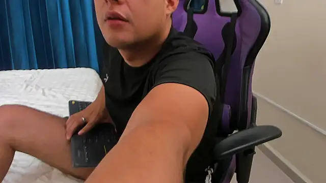 playboy Felipe online show from 05.13.26