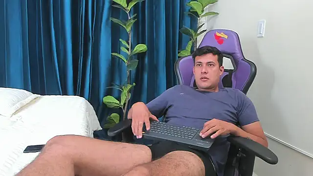 playboy Felipe online show from 05.19.26