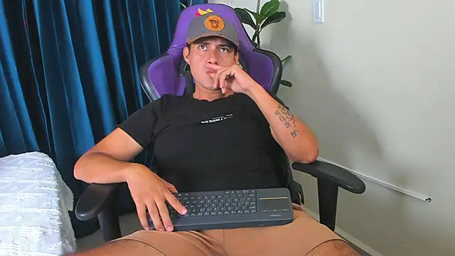 playboy Felipe online show from 05.26.26
