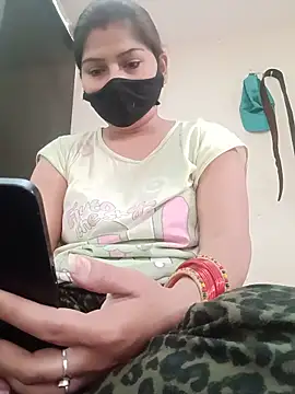 Snapshot of babi8877 chatting on 05.16.26 babi8877 online show from 05.16.26