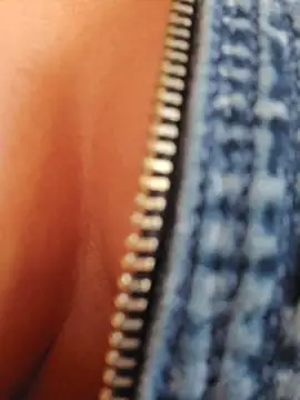 Snapshot of MILFBARBY chatting on 10.08.25 MILFBARBY online show from 10.08.25