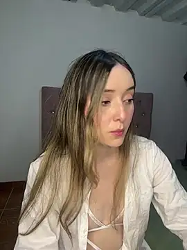 Sarisloves online show from 05.26.26