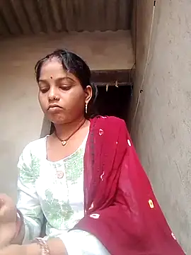 CHANDNi 700 online show from 06.14.26