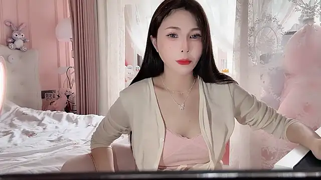 Snapshot of Aisssss- chatting on 05.30.26 Aisssss- online show from 05.30.26