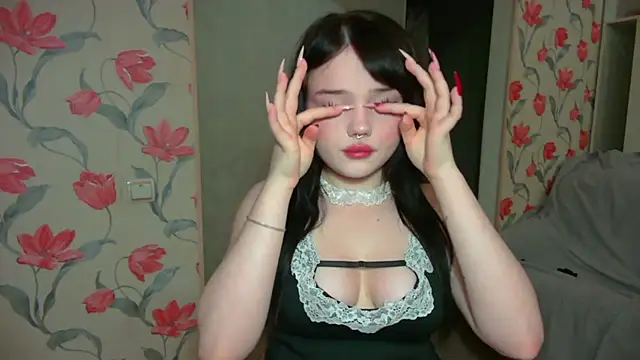 Snapshot of DarkxFoxy chatting on 05.28.26 DarkxFoxy online show from 05.28.26