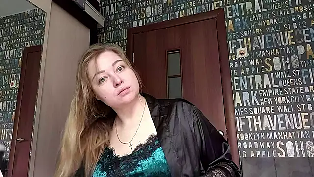 AnitaMisstrss online show from 05.15.26